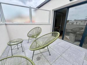 Appartements Soleil Marin - Appartement Neuf & Moderne - 2 chambres avec Terrasse - Wifi gratuite - Tout equipe : Appartement 2 Chambres