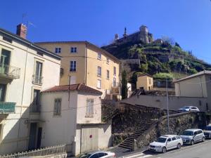 Le Marcel, pretty 1 room apartment next to Antique Theater