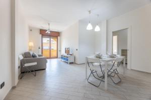 Rosa Virginia by Carpe Diem Tour