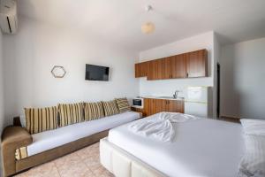 Al Mare Rooms