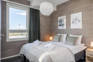 Calm Suite with Sauna and Free Garage - Heart of Lapland