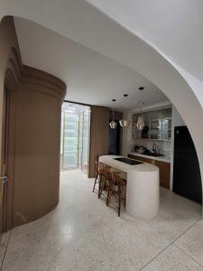 Your House The Manor Crown Apartment