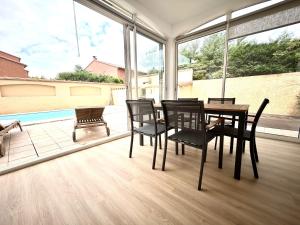 Villas villa 8 personnes avec piscine : photos des chambres