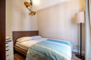 Super Central 3-Bedroom Apartment