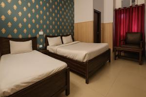 Hotel Limewood- Railway station Dehradun