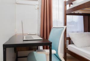 Cozy 2BR Downtown Condo