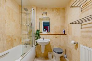 Spacious 2BD Flat 20 Mins to City of London