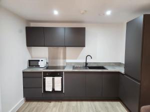 Modern & Spacious 1 Bed Apartment in Liverpool