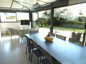 Maison 5 pièces 8 personnes avec jardin clos à 700 m de la plage - LOAVEN