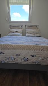 B&B / Chambres d'hotes La Re Source Chambre et table d-hotes : photos des chambres