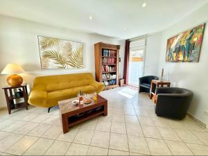 Appartements T3 en 3 etoiles de plain-pied, climatise, terrasse, jardinet et parking, tres calme : photos des chambres