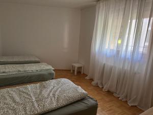 200 qm Wohnug mit Sonnenterrasse und Wintergarten