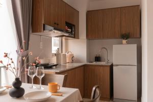 HihiVillage Serviced Apartment Elevator by SSens Homes