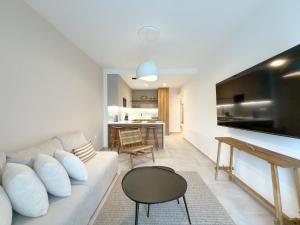 Luxury Downtown Apartment D5