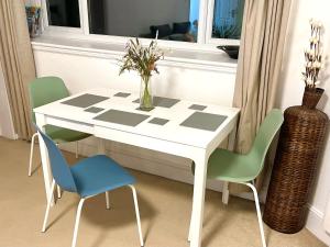 Sea View Family Stay by Beach Gym & Parking
