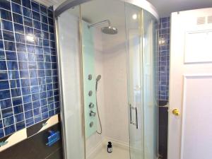 Begona Blue Pearl City Center Studio Nogalera BY NAMASTE ELITE