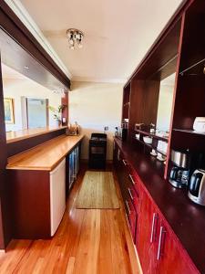 Luxury Living by Point Unit B