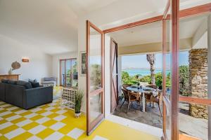 Villa Iole, con accesso alla spiaggia - Hosty Sardegna