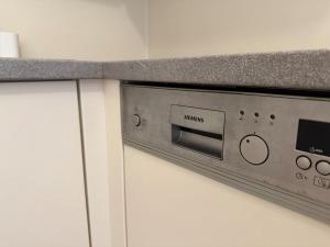 2BR, Danube, Central, U6 & S-Bahn - Axara Housing BRN 16