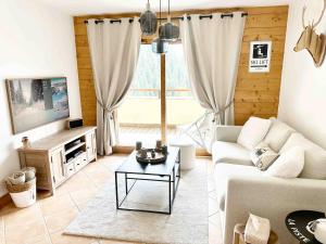 LOurson aux pieds des pistes & piscine chauffée