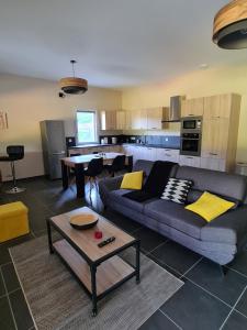 Appartements Le Sechoir des acacias, Gite La Noyeraie : photos des chambres