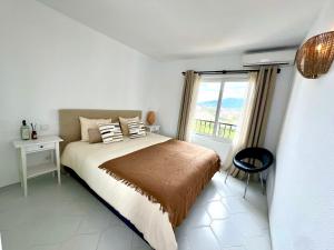 Nature & Sea Escape - Pools, Beach & Sunshine!