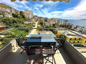Blue Horizon, Seaview Apartment