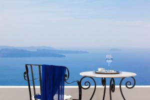San Antonio - Small Luxury Hotels of the World Santorini Greece