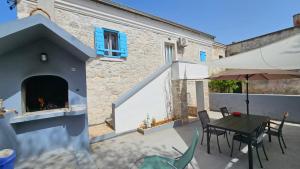 Punta Bjanca Stone House