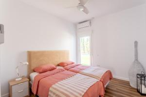 Jardines Fenicios Luxurious and Spacious Villa