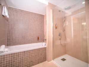 Hotels Hotel & Spa Vitalparc, The Originals Collection : photos des chambres