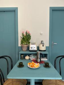 Fritto Misto Comune Stays