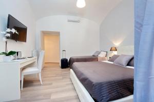 Apartment room in St. Peter Vatican House