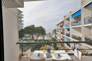 SKOL B441 - Wā Marbella Beach