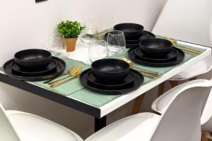 The Athens Getaway Apartment GF