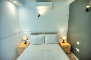 Luxury penthouse with sun terrace & jacuzzi RJOR1-1