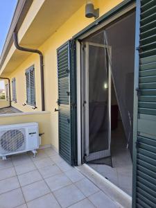 A pochi passi dal mare Melito PS