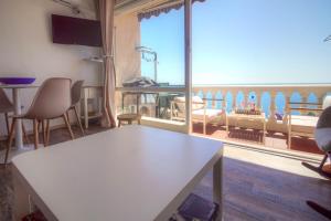 Appartement vue mer plage à pied