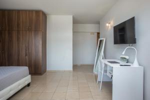 DownTown Horizon View