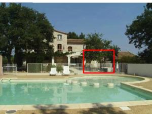 Huswell - Rustic Gite with Pool in Southern France