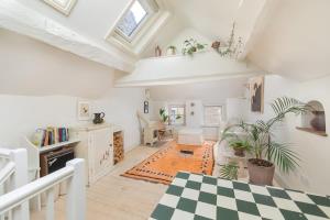 The Nook - Stylish Homestay - Heart of Frome
