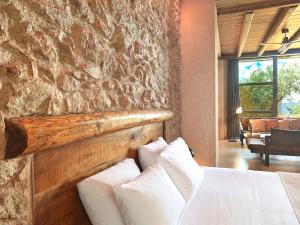 Sea View Garden Suites