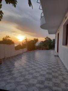 Paulinos Apartments