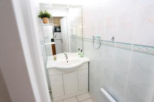 Saint-Cyprien charmant appartement vue mer