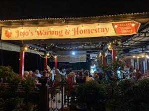 Warung Jojo and Homestay