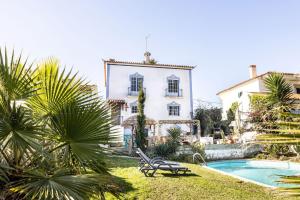 Santa Cruz Surf House by Stoke Travel