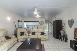 Santorini Pyrgos 17 Family Only