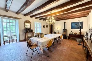 Maisons de vacances Longere d’epoque au coeur d’un domaine : photos des chambres