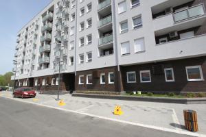 Riviera New Belgrade apartment, parking 5 eur per day