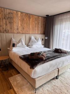 Deluxe Double Room with Balcony & Mountain View room in Hotel Paradiso